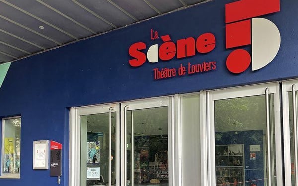 La Scène 5