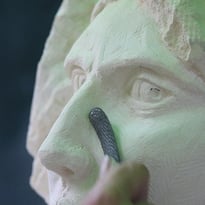 Démonstration de sculpture par Caroline Strande