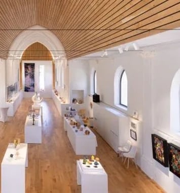 Exposition et démonstration d'artisanat d'art